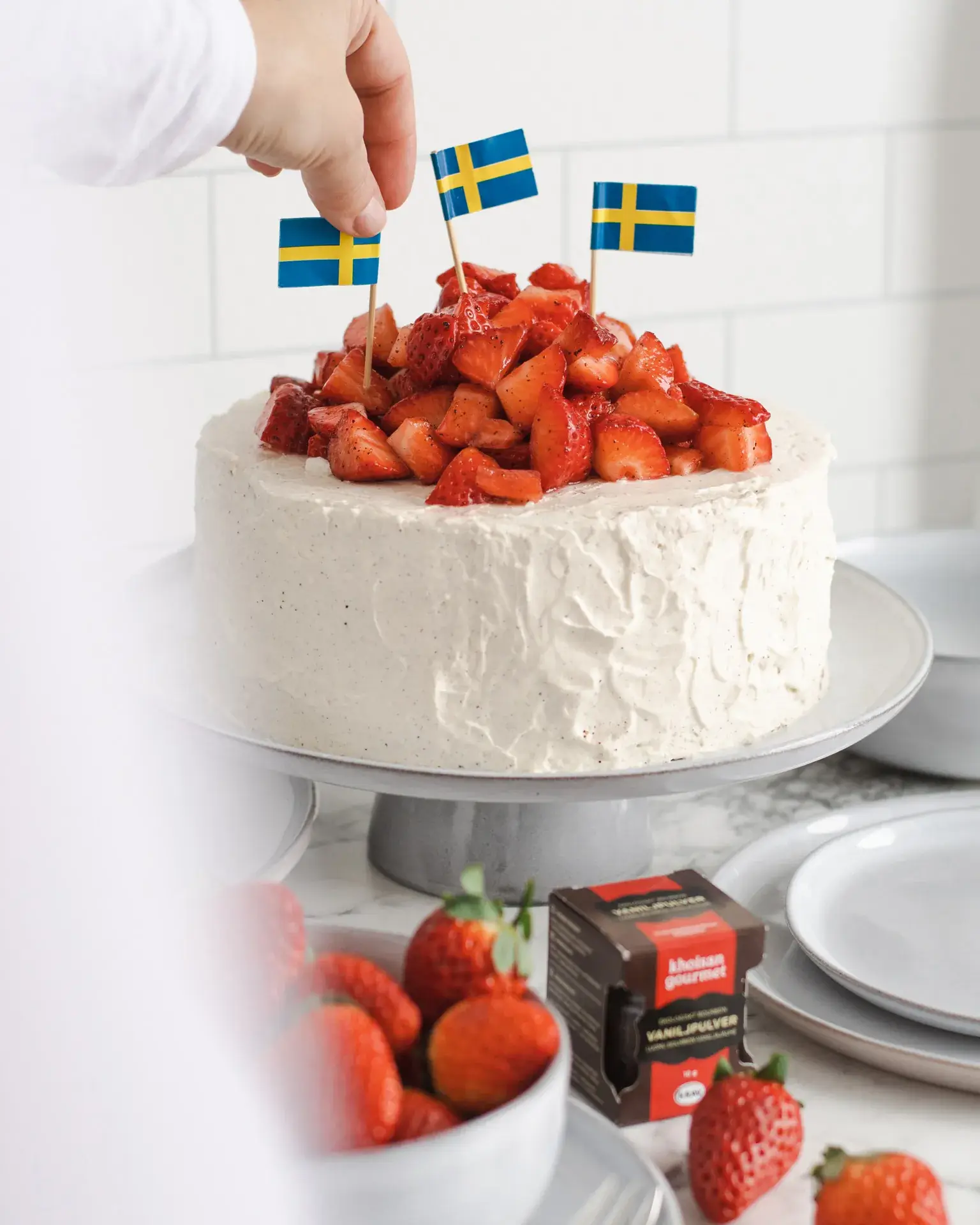 Jordgubbstårta med vanilj
